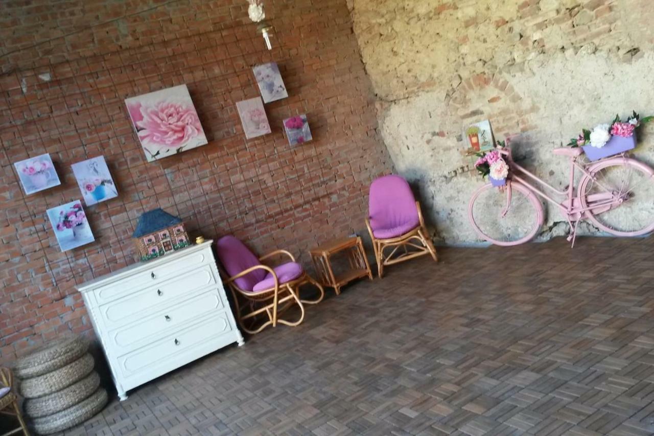 Lunesco Alloggio Divino, Chambre D'Amis Lu (Piedmont) Kültér fotó